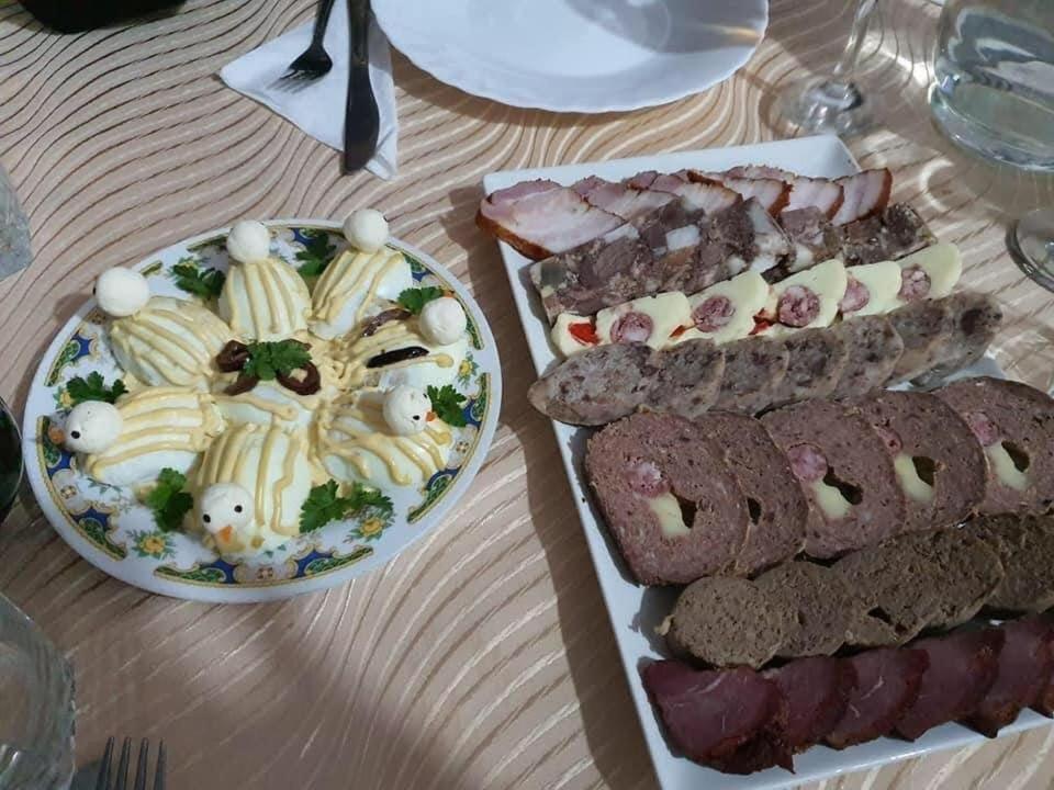 Pensiunea Agroturistica Casa Colinita Vatra Moldoviţei Buitenkant foto