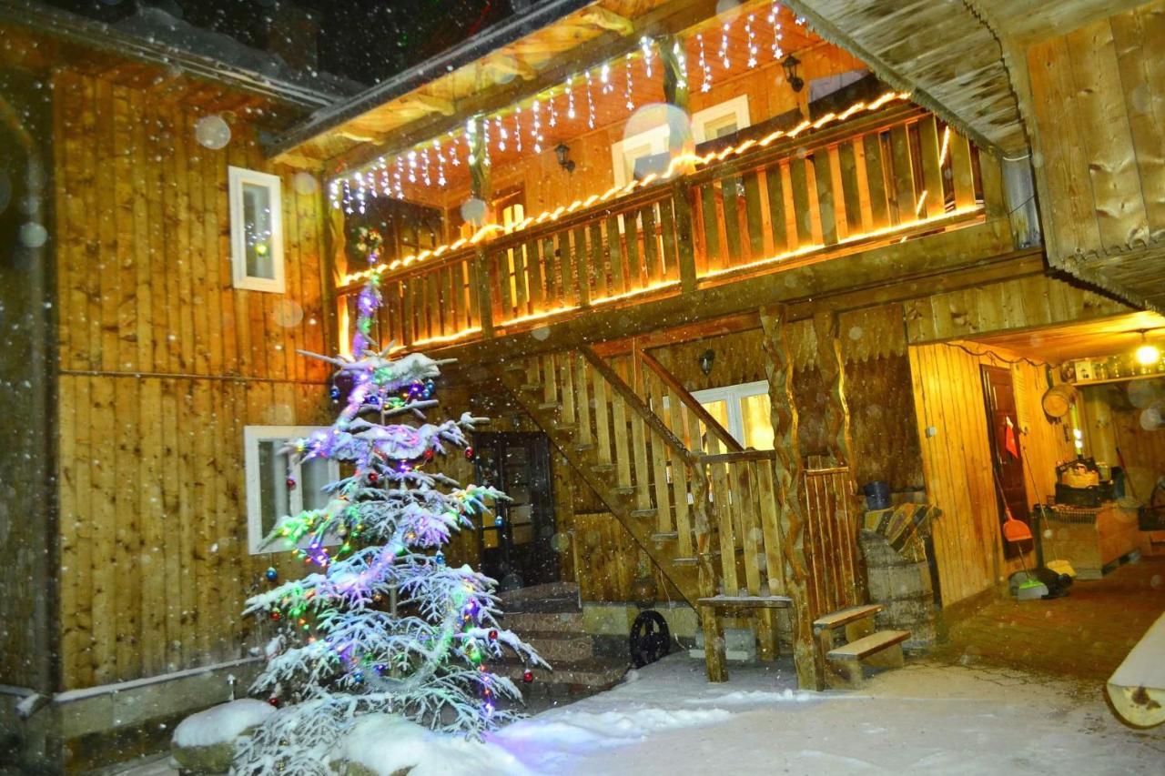 Pensiunea Agroturistica Casa Colinita Vatra Moldoviţei Buitenkant foto