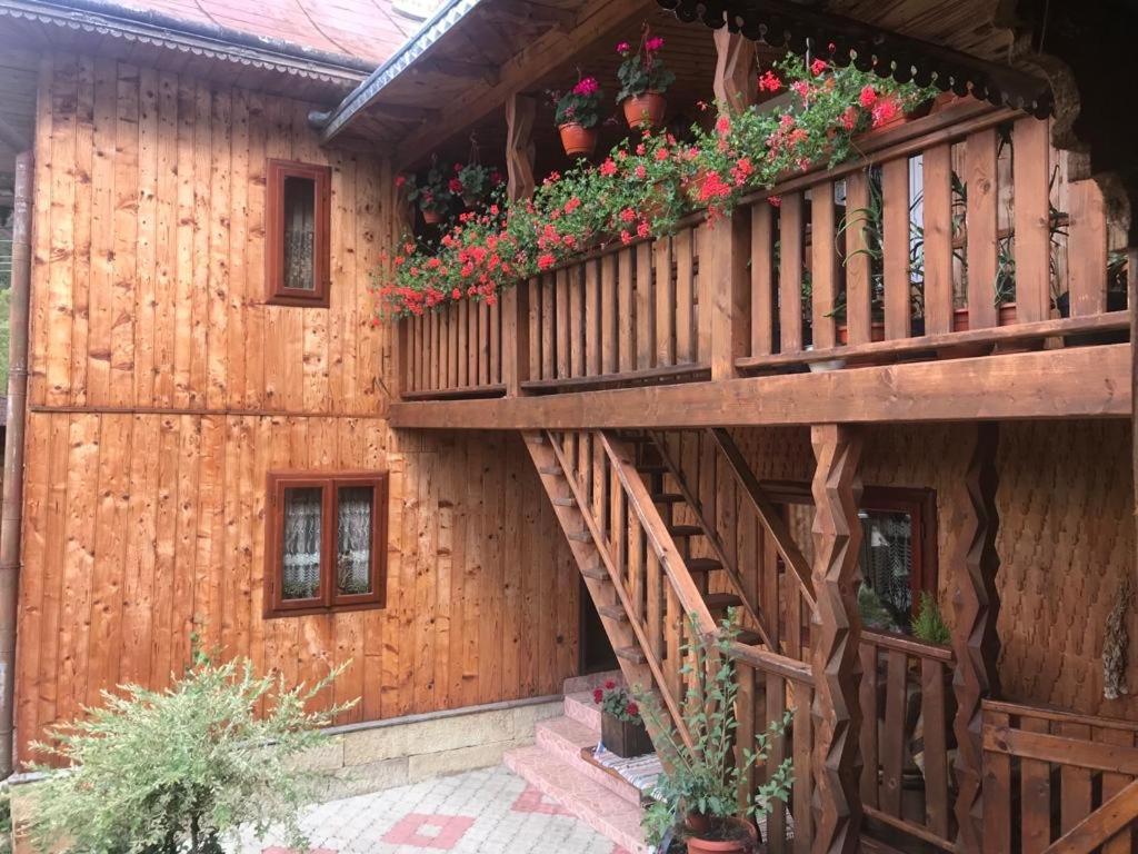 Pensiunea Agroturistica Casa Colinita Vatra Moldoviţei Buitenkant foto
