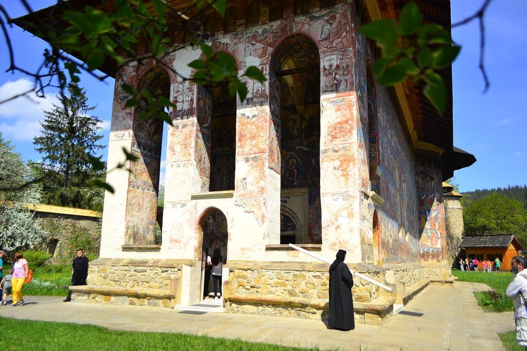 Pensiunea Agroturistica Casa Colinita Vatra Moldoviţei Buitenkant foto